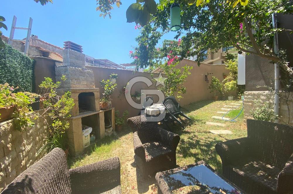 Urla Altıntaş’ta Satılık Bahçeli 3+1 Dubleks Daire