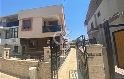 Urla Altıntaş’ta Satılık Bahçeli 3+1 Dubleks Daire