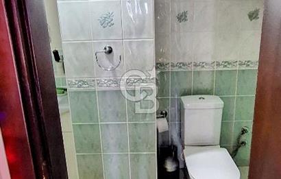 Çengelköy'de Sitede Kısmi Boğaz Manzaralı Teraslı Bakımlı Dubleks