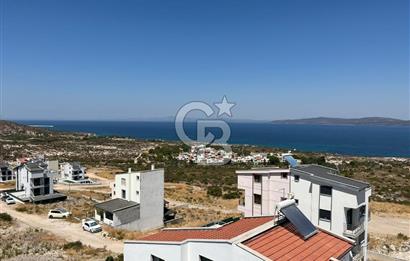 Karaburun Kamukent Sitesi 4+1 Eşyalı Kiralık Tripleks Villa