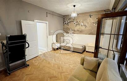 SAHİLDE DENİZE SIFIR ARAKAT LÜKS EŞYALI 110 M2 3+1 KİRALIKDAİRE