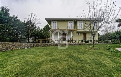 ŞİLE BALIBEY'DE SİTE İÇİNDE ÖZEL TASARIM LÜKS 5+2 SATILIK VİLLA