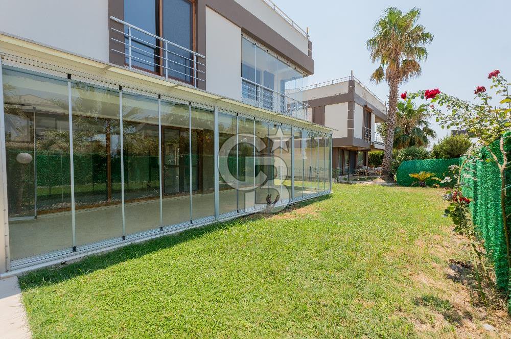 Sasalı Flamingo 2 Sitesi nde 5+1 Satılık Villa