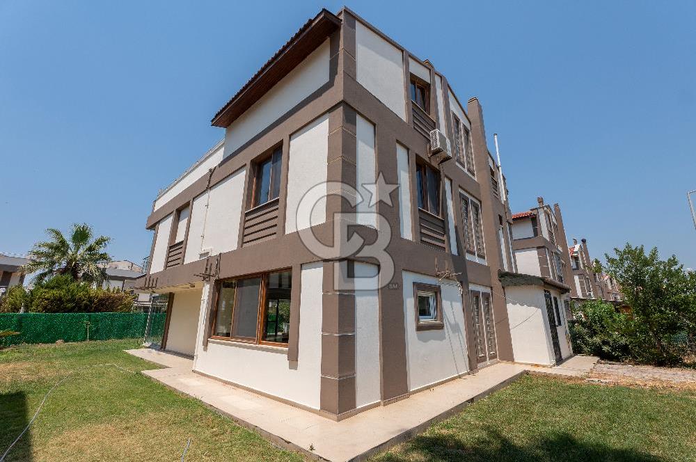 Sasalı Flamingo 2 Sitesi nde 5+1 Satılık Villa