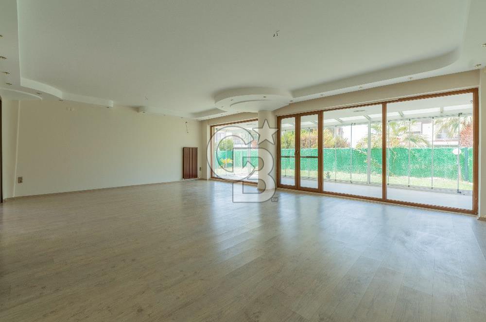 Sasalı Flamingo 2 Sitesi nde 5+1 Satılık Villa