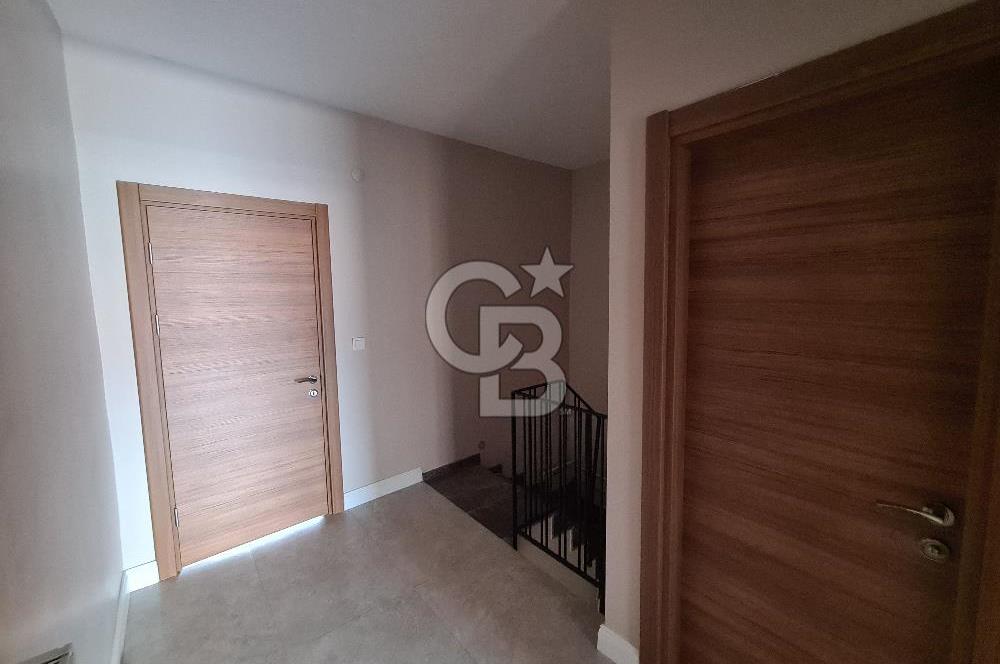 BOSTANLI'DA DUBLEKS TERASLI 240m² 3+1 SATILIK DAİRE