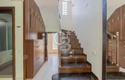 Sasalı Flamingo 2 Sitesi nde 5+1 Satılık Villa