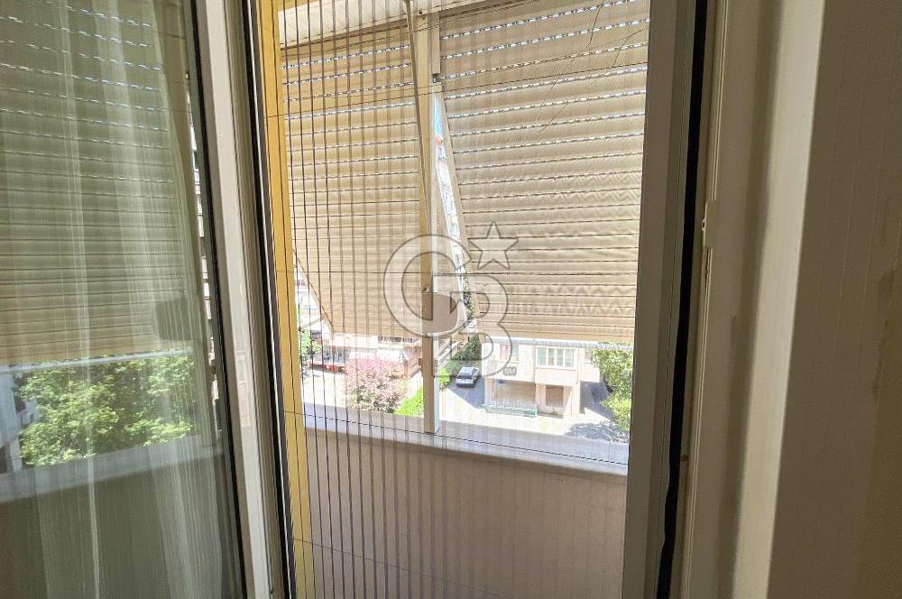 CADDEBOSTAN'DA KİRALIK 4+1 DAİRE 