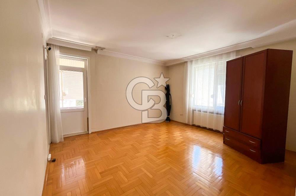 CADDEBOSTAN'DA KİRALIK 4+1 DAİRE 
