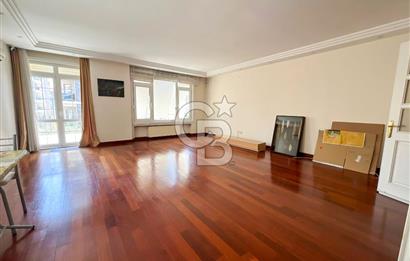 CADDEBOSTAN'DA KİRALIK 4+1 DAİRE 