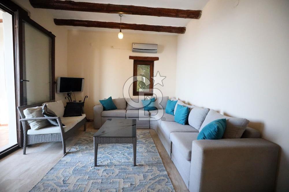 Satılık Denize Yakın ve Deniz Manzaralı Müstakil Villa