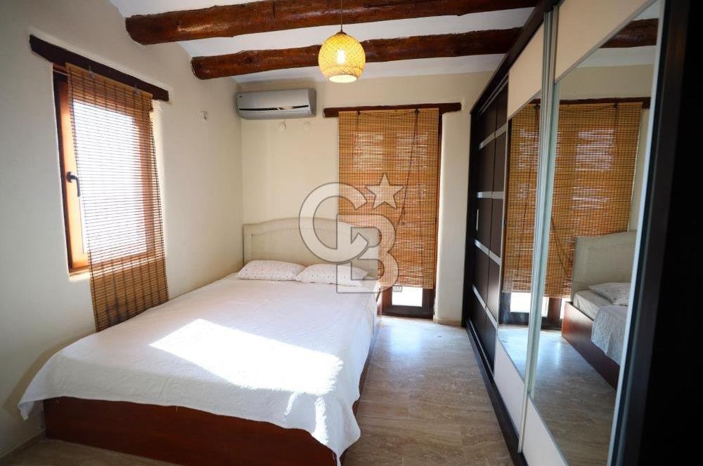 Satılık Denize Yakın ve Deniz Manzaralı Müstakil Villa