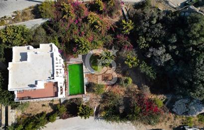 Satılık Denize Yakın ve Deniz Manzaralı Müstakil Villa