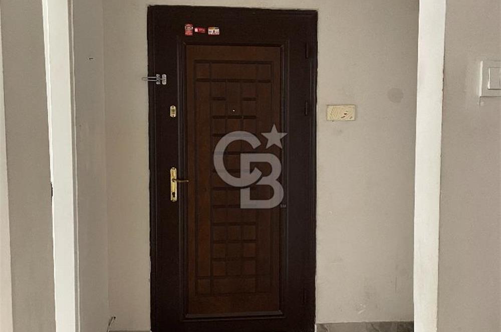 ORTAKÖY'de AĞAÇLI SOKAKTA 85m2 3+1 Kiralık