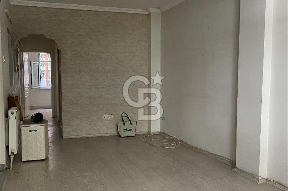 ORTAKÖY'de AĞAÇLI SOKAKTA 85m2 3+1 Kiralık