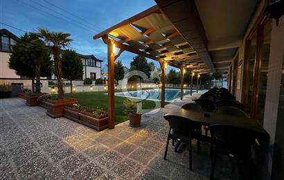 AKÇAY KORDONDA -DENİZE 50mt- 2000m²/29+ ODALI FAAL, HAVUZLU OTEL