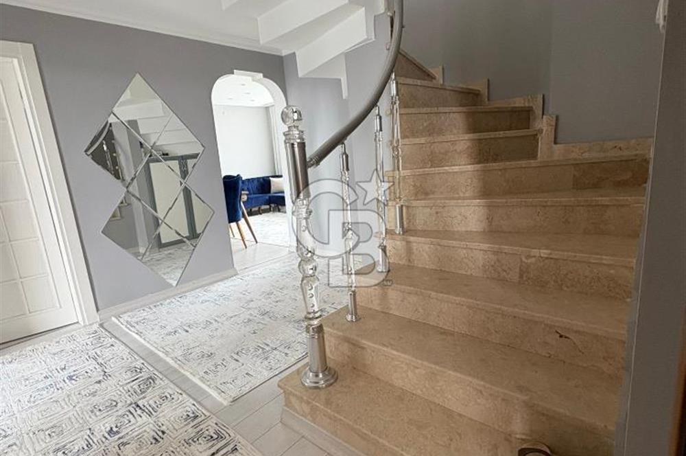 BAHÇEŞEHİR BOĞAZKÖYDE LÜKS DUBLEKS DAİRE