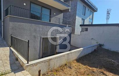 Yalova Merkezde Full Deniz Manzaralı Asansörlü 6+1 Satılık Villa!