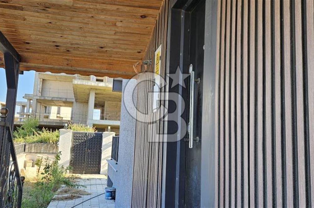 Yalova Merkezde Full Deniz Manzaralı Asansörlü 6+1 Satılık Villa!