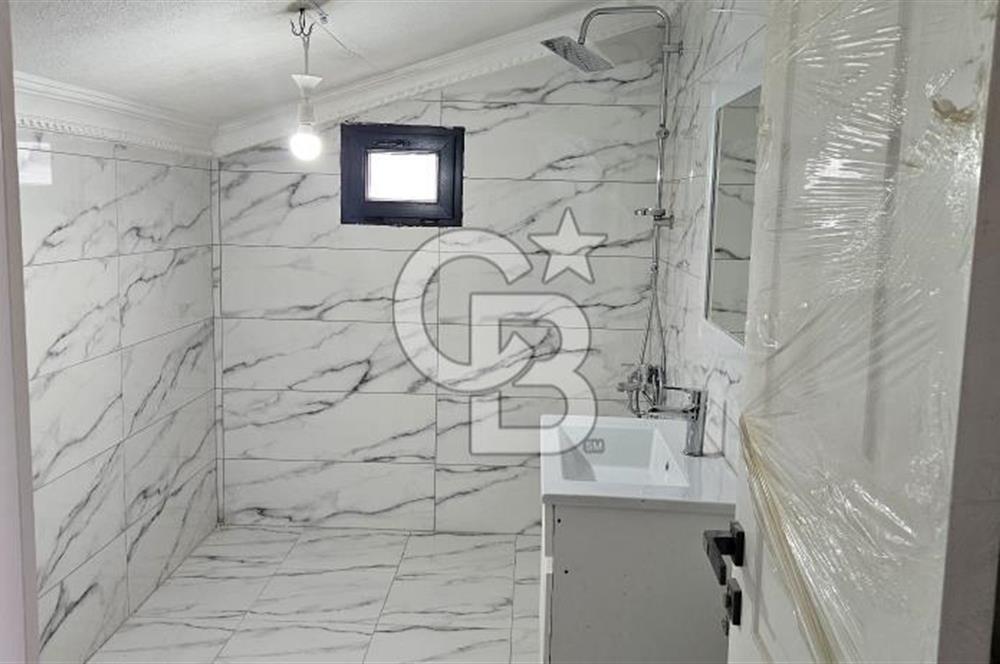 Yalova Merkezde Full Deniz Manzaralı Asansörlü 6+1 Satılık Villa!