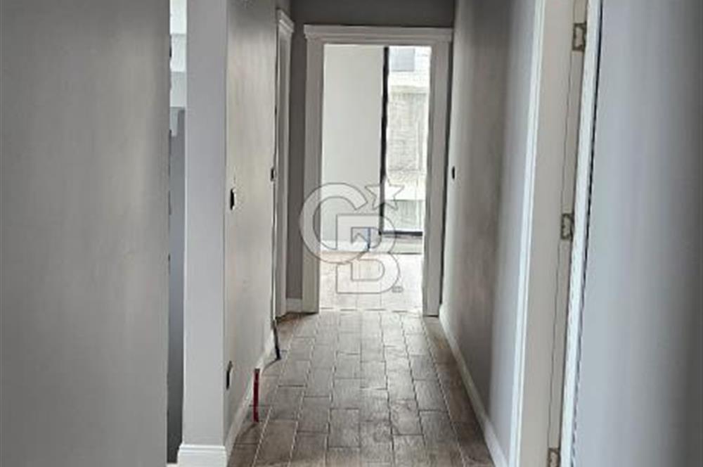 Yalova Merkezde Full Deniz Manzaralı Asansörlü 6+1 Satılık Villa!