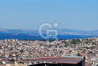 Yalova Merkezde Full Deniz Manzaralı Asansörlü 6+1 Satılık Villa!