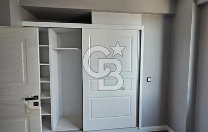 Yalova Merkezde Full Deniz Manzaralı Asansörlü 6+1 Satılık Villa!