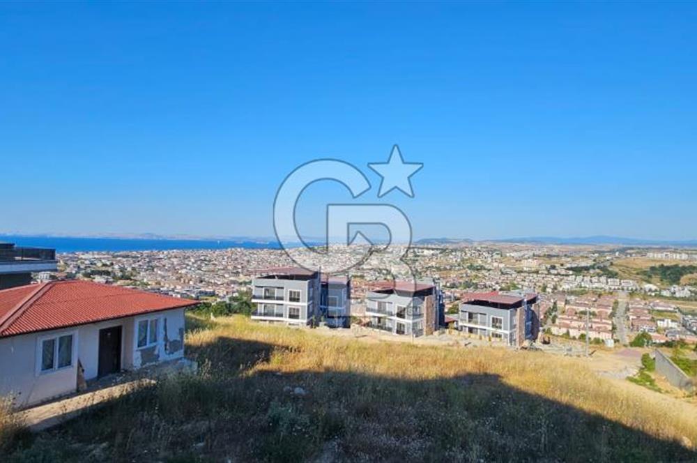 Yalova Merkezde Full Deniz Manzaralı Asansörlü 6+1 Satılık Villa!