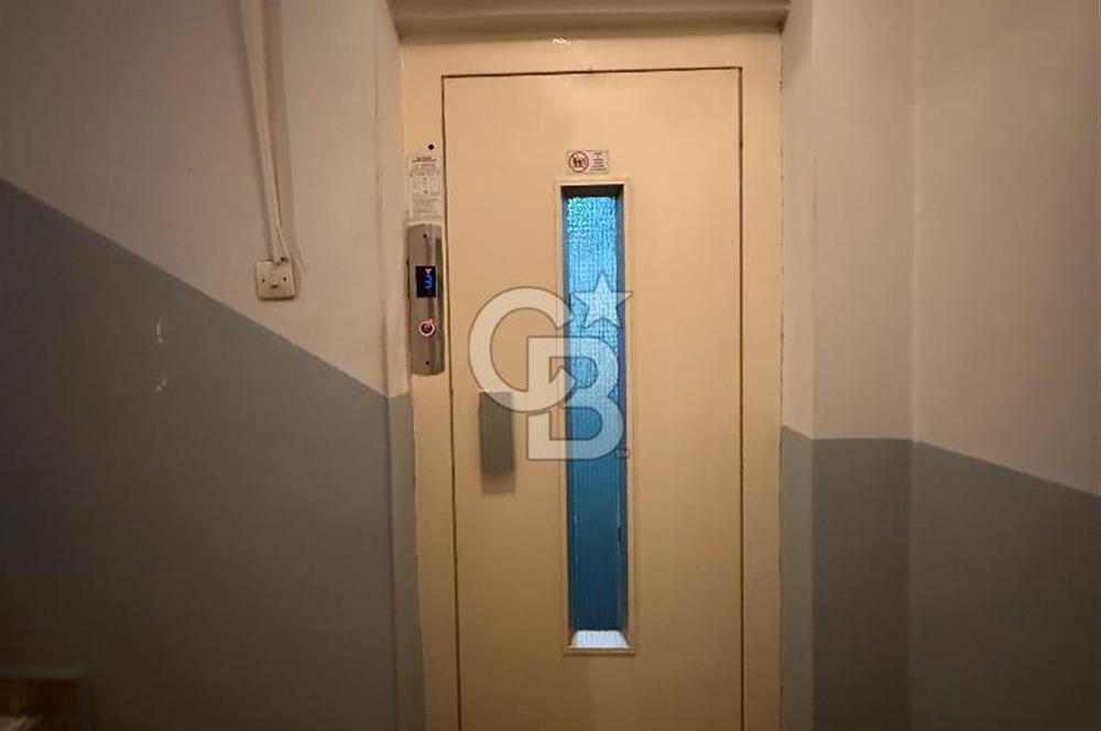 CB AKADAMİ BAĞDAT CADDESİ ÜZERİ SATILIK 2+1 ARAKAT DAİRE