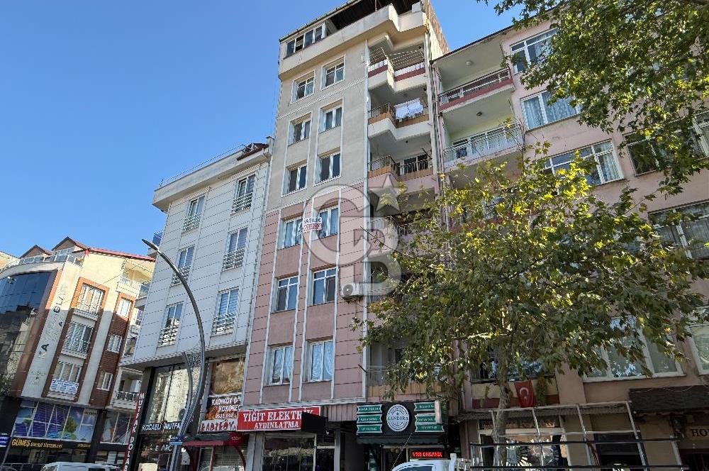 CB AKADAMİ BAĞDAT CADDESİ ÜZERİ SATILIK 2+1 ARAKAT DAİRE
