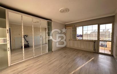 KİRALIK Daire Karşıyaka Girne Bulvarı Üzeri Geniş Ferah Otoparklı 3+1 Daire