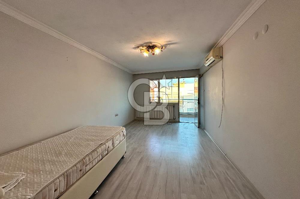 KİRALIK Daire Karşıyaka Girne Bulvarı Üzeri Geniş Ferah Otoparklı 3+1 Daire