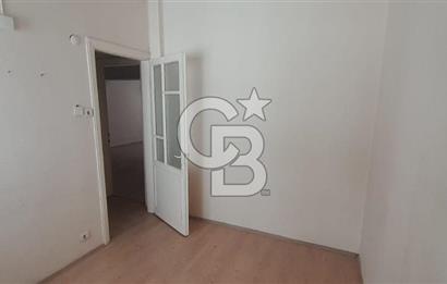 KARŞIYAKA MERKEZDE 2+1 KİRALIK DAİRE