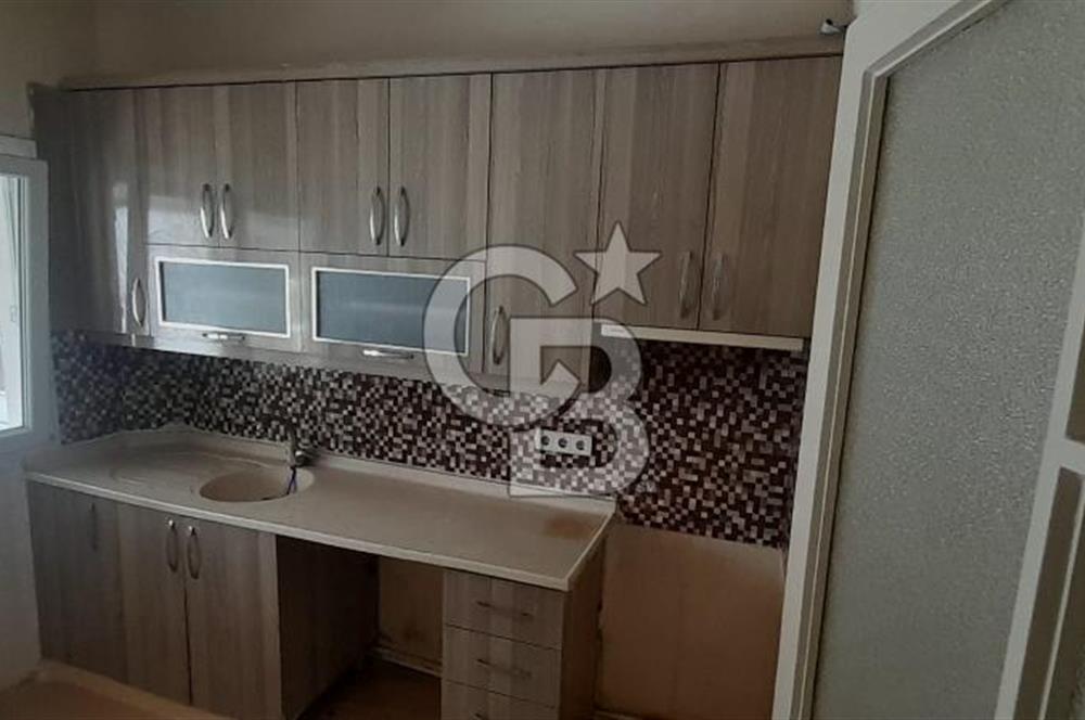 KARŞIYAKA MERKEZDE 2+1 KİRALIK DAİRE