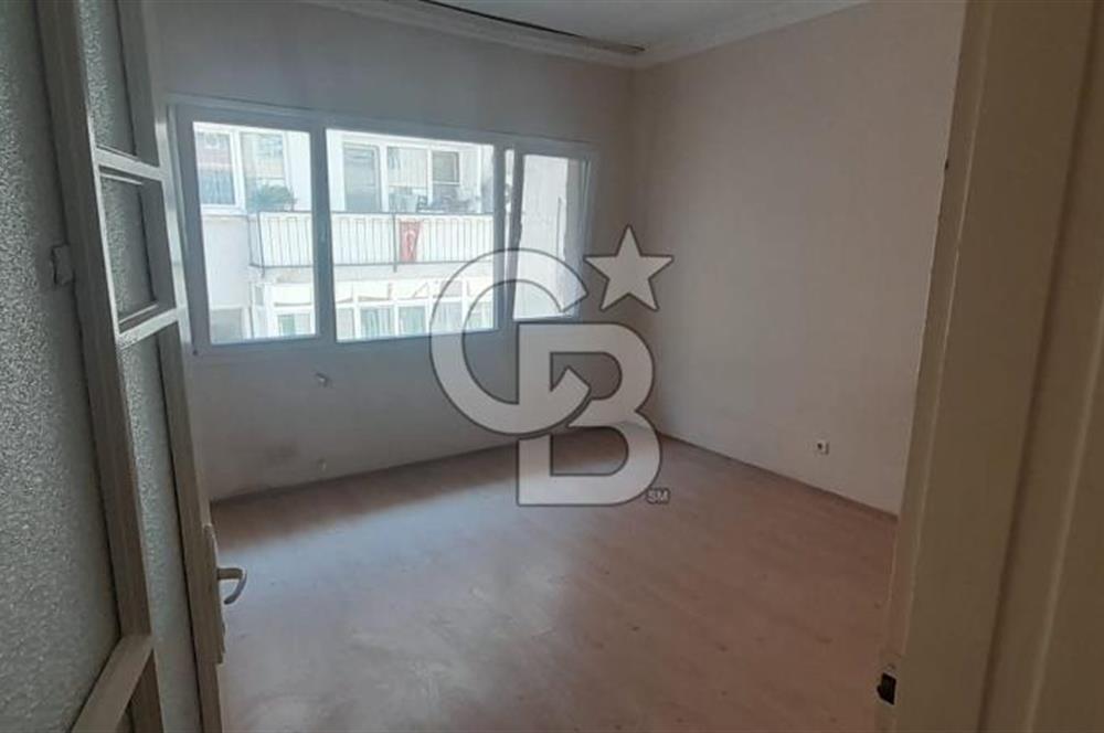 KARŞIYAKA MERKEZDE 2+1 KİRALIK DAİRE