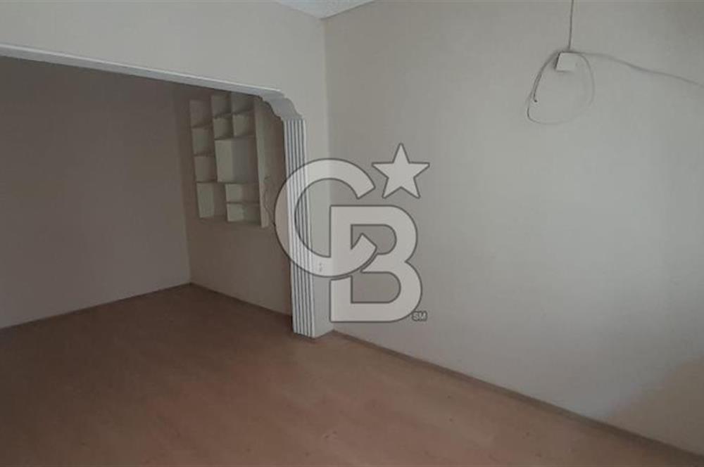 KARŞIYAKA MERKEZDE 2+1 KİRALIK DAİRE