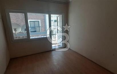 KARŞIYAKA MERKEZDE 2+1 KİRALIK DAİRE