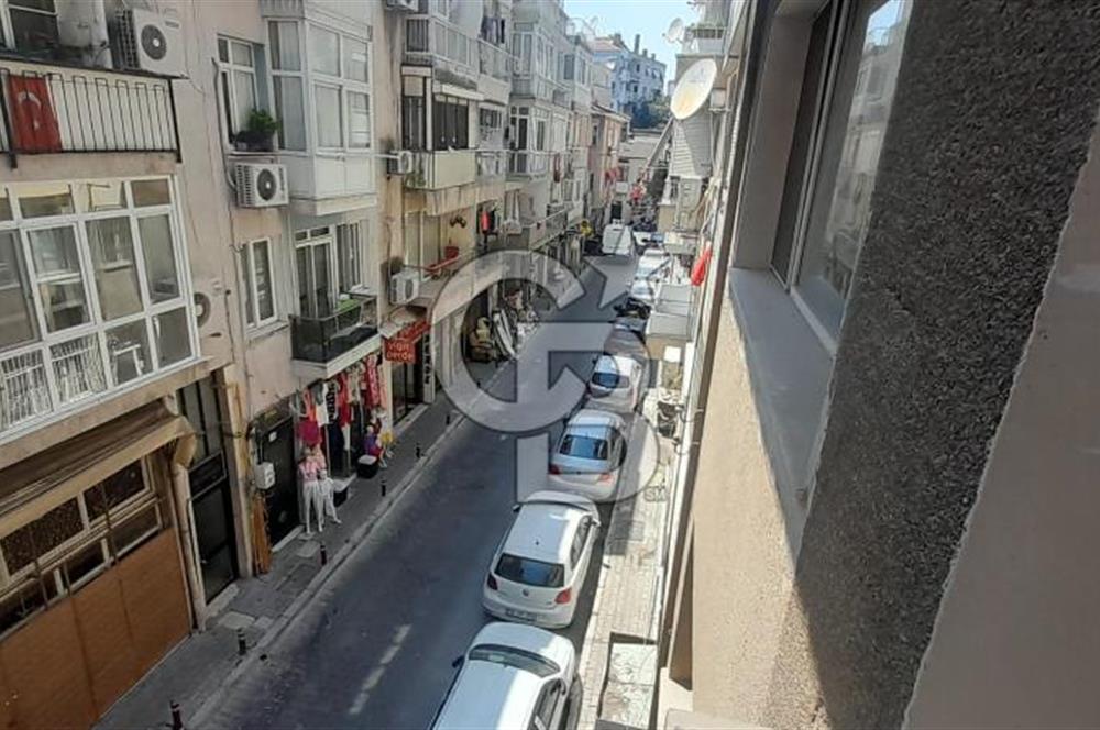 KARŞIYAKA MERKEZDE 2+1 KİRALIK DAİRE