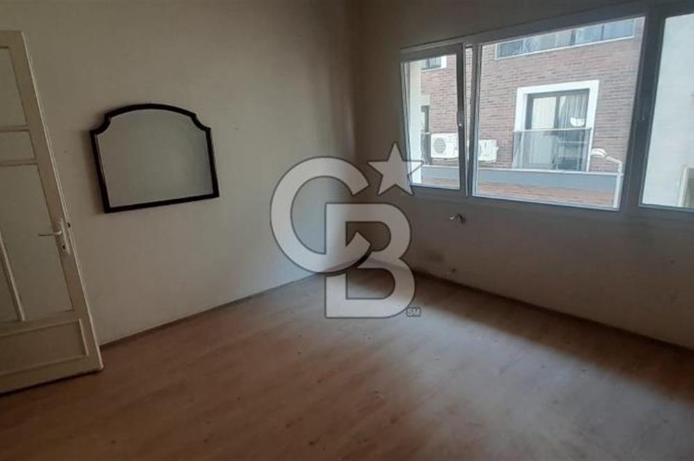 KARŞIYAKA MERKEZDE 2+1 KİRALIK DAİRE