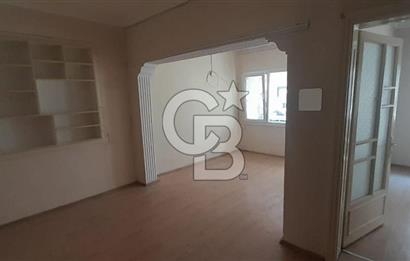 KARŞIYAKA MERKEZDE 2+1 KİRALIK DAİRE
