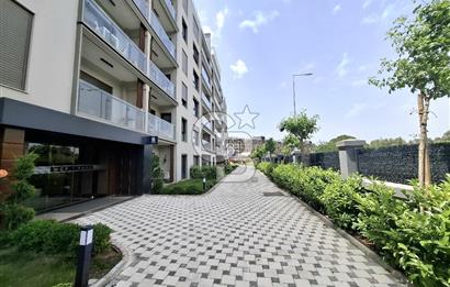 Green Park Çiğli'de Havuz Cepheli Satılık Sıfır 2+1 Daire