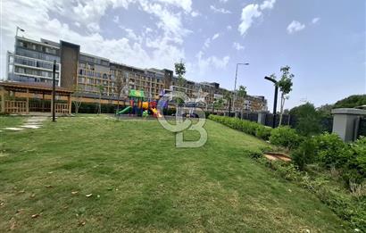 Green Park Çiğli'de Havuz Cepheli Satılık Sıfır 2+1 Daire