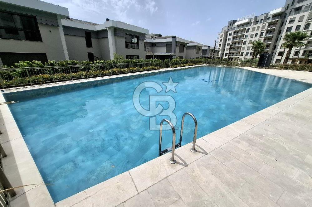 Green Park Çiğli'de Havuz Cepheli Satılık Sıfır 2+1 Daire