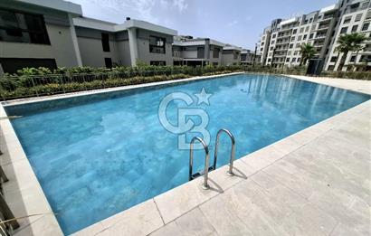 Green Park Çiğli'de Havuz Cepheli Satılık Sıfır 2+1 Daire