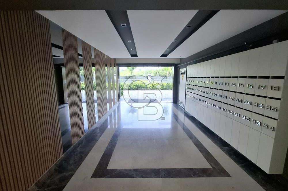 Green Park Çiğli'de Havuz Cepheli Satılık Sıfır 2+1 Daire