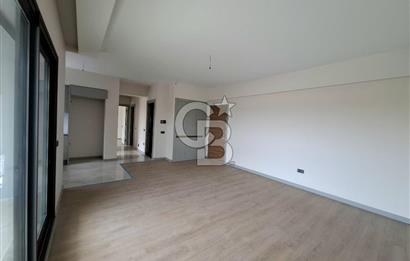 Green Park Çiğli'de Havuz Cepheli Satılık Sıfır 2+1 Daire