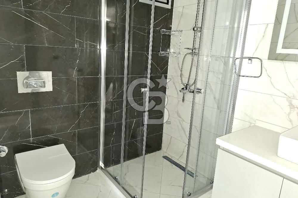 Green Park Çiğli'de Havuz Cepheli Satılık Sıfır 2+1 Daire