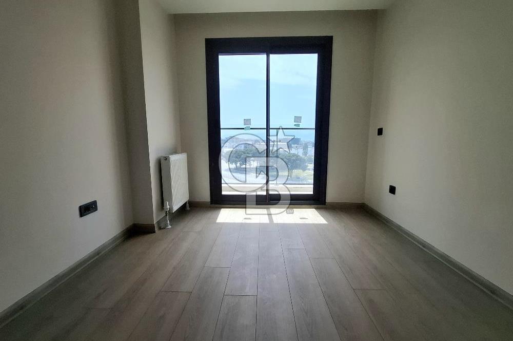 Green Park Çiğli'de Havuz Cepheli Satılık Sıfır 2+1 Daire