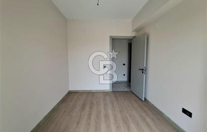 Green Park Çiğli'de Havuz Cepheli Satılık Sıfır 2+1 Daire