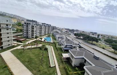 Green Park Çiğli'de Havuz Cepheli Satılık Sıfır 2+1 Daire
